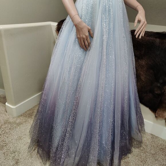 Stunning Blue Gradient V-Neck Sequined Ballgown - Picture 12 of 17